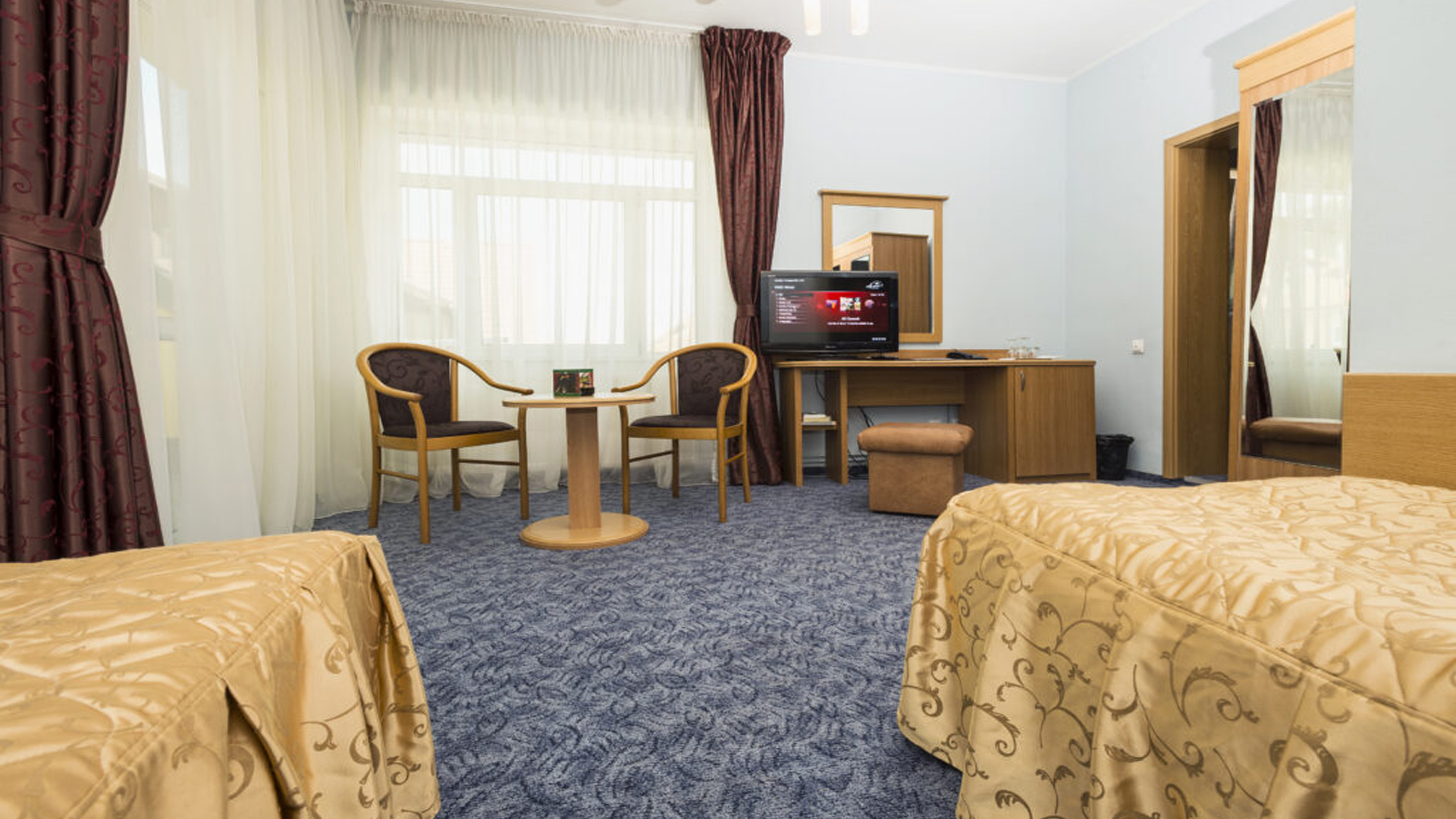 mocheta spatii turistice Brasov