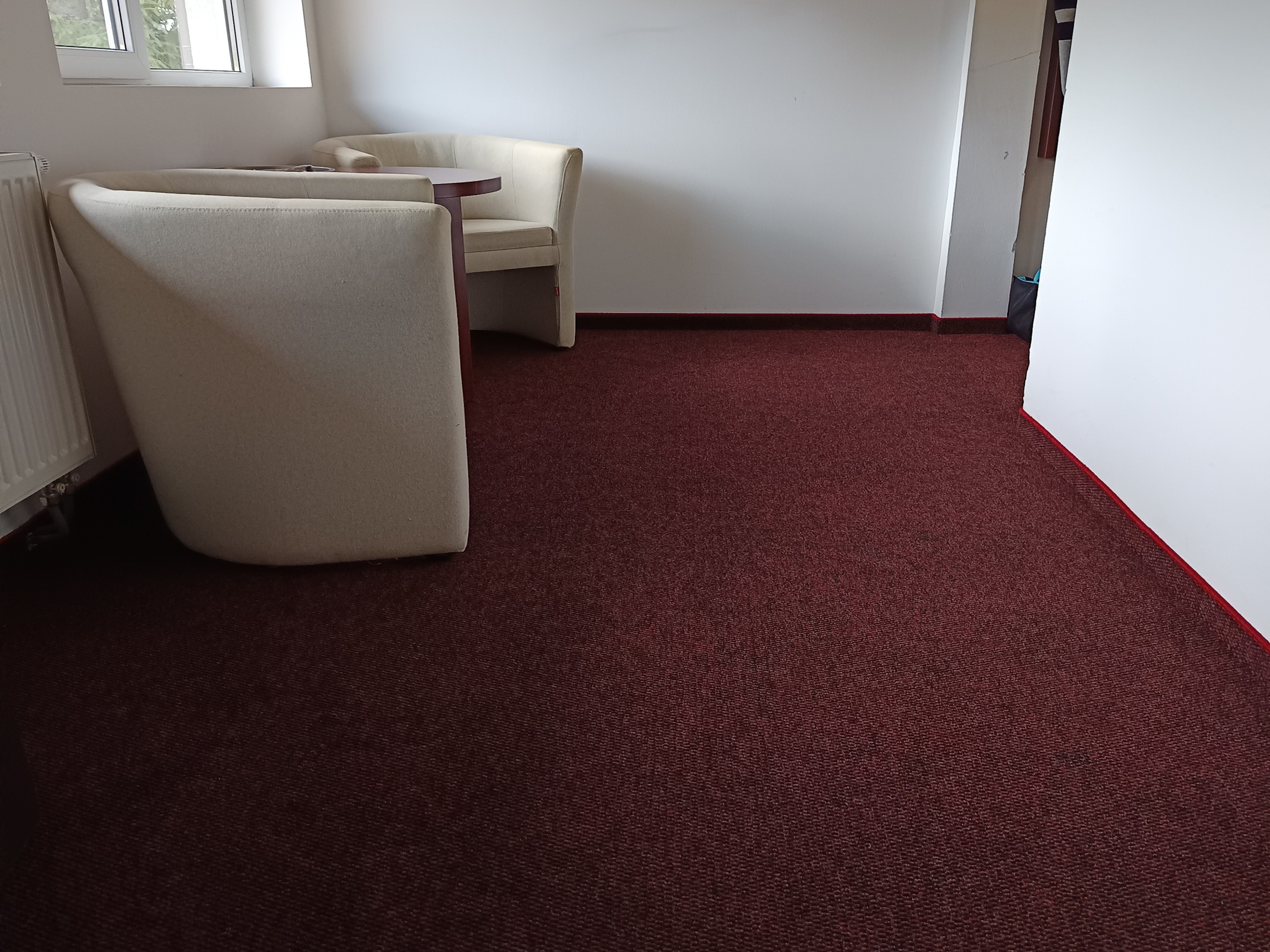 Birouri si Spatii Comerciale