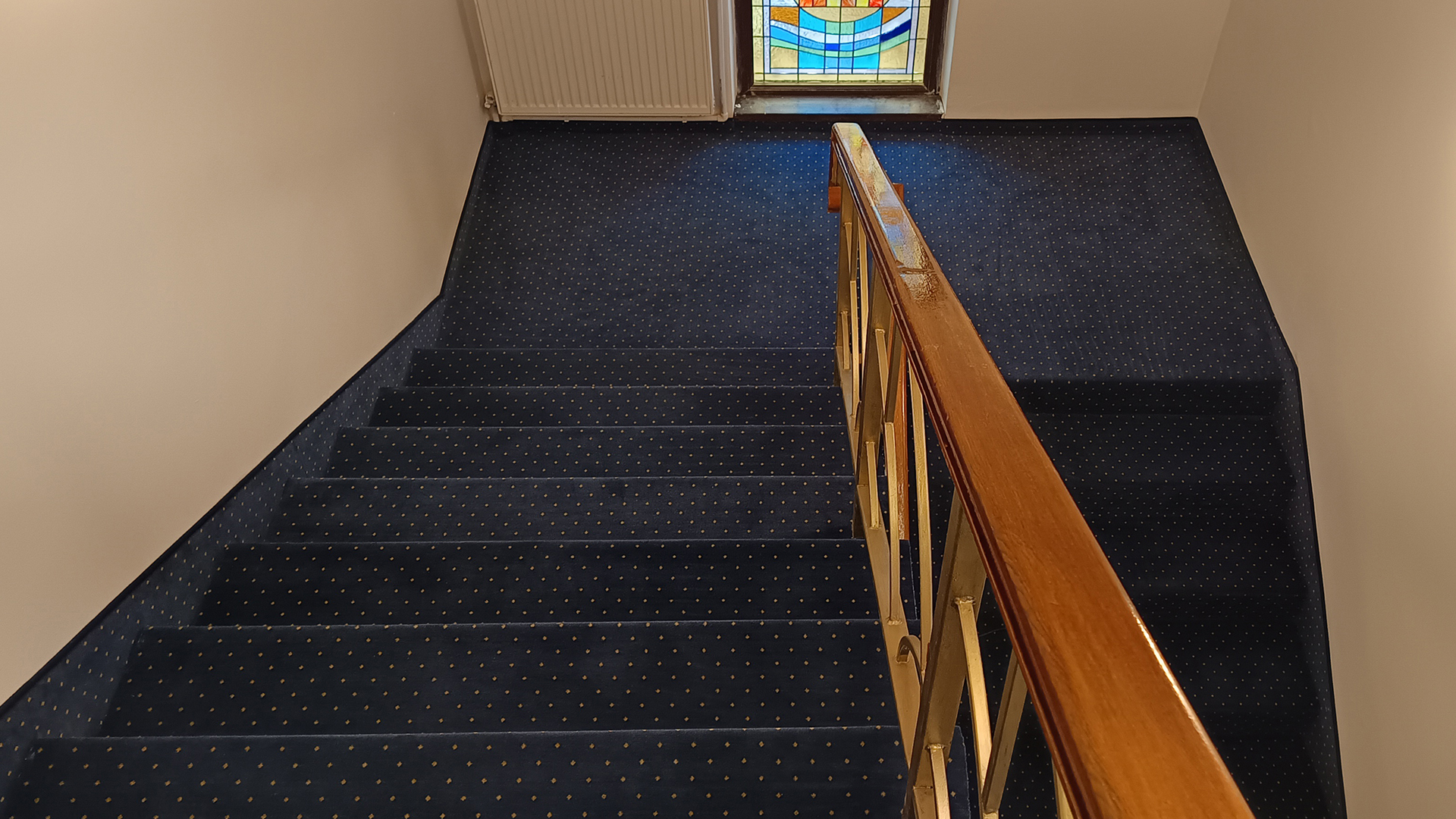 mocheta receptie hotel Valea Prahovei modern